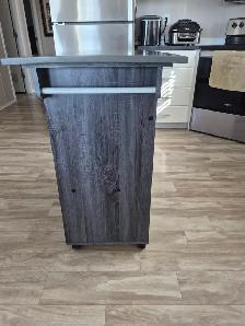 KITCHEN ISLAND ON WHEELS $120 - Photo 3
