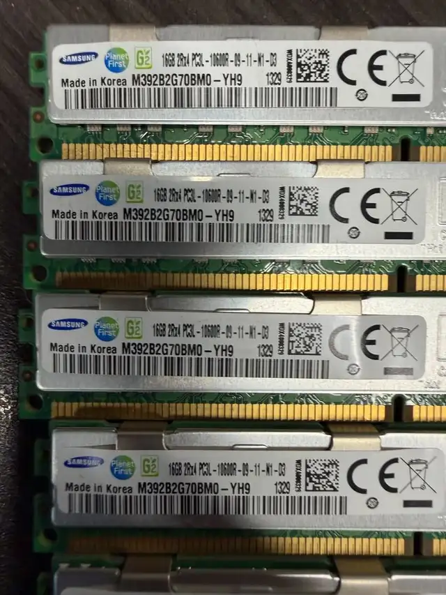 Lot of 24 x IBM Samsung VLP 1x 16GB 2Rx4 PC3L-10600R DDR3 1333 M