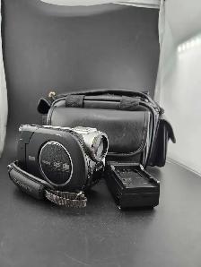 Sony DCR-DVD108 Camcorder w/case/charger