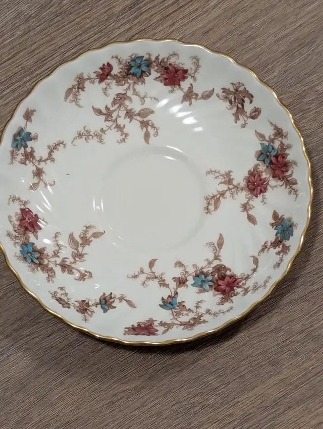 Minton Ancestral Wreath Backstamp Dishes for sale