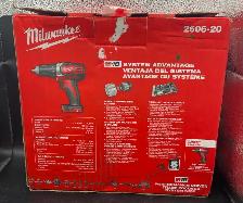 MILWAUKEE M18 1/2" DRILL 2606-20 - Photo 2
