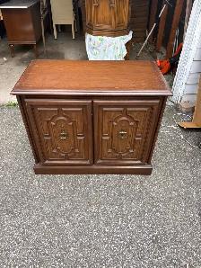 Free delivery used Wooden Cabinet with Double Doors - Photo 4