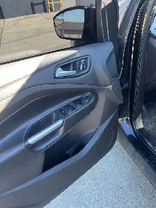 2016 ford escape 2.5 L - Photo 9