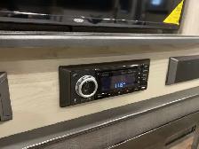 2023 ALPINE 3912 DS TWO FULL SUITES. TWO BATHROOMS. - Photo 10