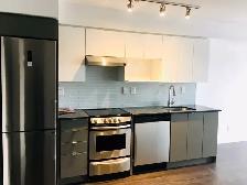 YORKDALE CONDO: 2 BEDS 2 BATHS CONDO W/ PARKING INCLUDED - Photo 2