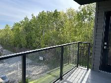 104-50 Lian St., 2Bed   Den, First Floor, Available October 1! - Photo 10