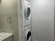 104-50 Lian St., 2Bed   Den, First Floor, Available October 1! - Photo 18