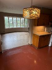Newly renovated apartment in Uptown Waterloo - Photo 3