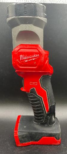 MILWAUKEE LED WORKLIGHT 2735-30