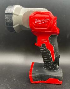MILWAUKEE LED WORKLIGHT 2735-30 - Photo 2