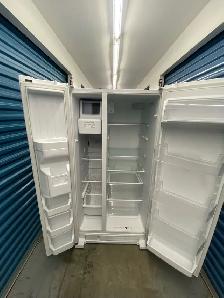 SIDE BY SIDE FRIDGE - Photo 4