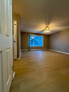 Bi-Level 3 Bed 2 Bath House for Rent in Falconridge, Calgary, AB - Photo 2