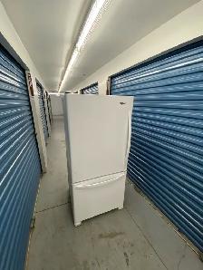 LIKE NEW WHIRLPOOL FRIDGE - Photo 3