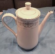 Set vaisselle cmplet-Fine Porcelaine Japonaise DIANE - Photo 5