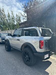 2024 Ford Bronco Black Diamond - Photo 3