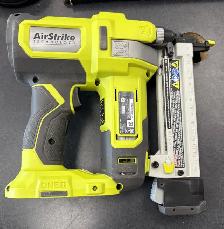 Ryobi Cordless P361 Staple Gun - Photo 2