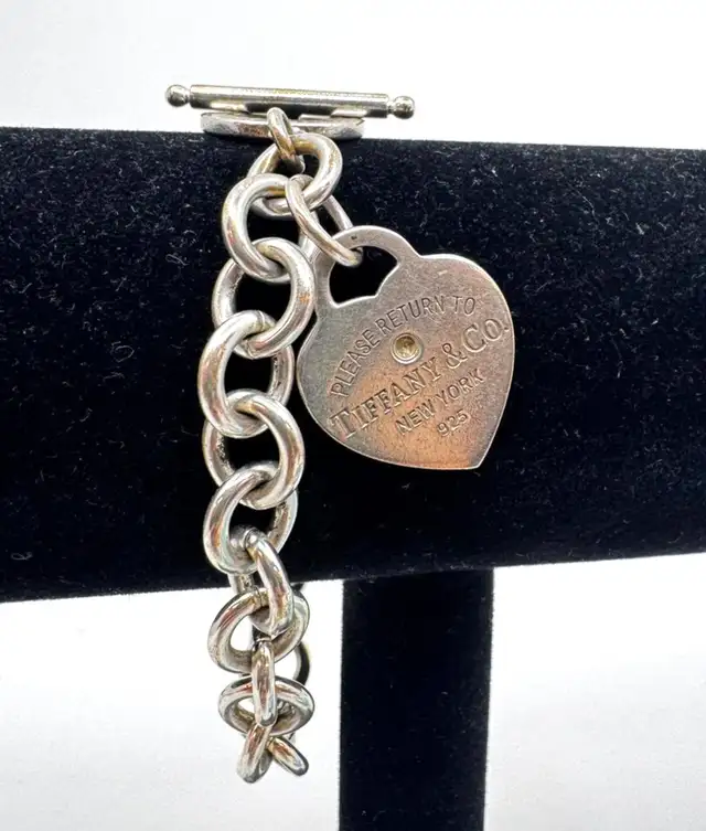 Tiffany & Co. Return to Tiffany Heart Tag Toggle Bracelet $399