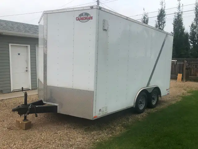 15' V-Shaped Enclosed Tandem Trailer