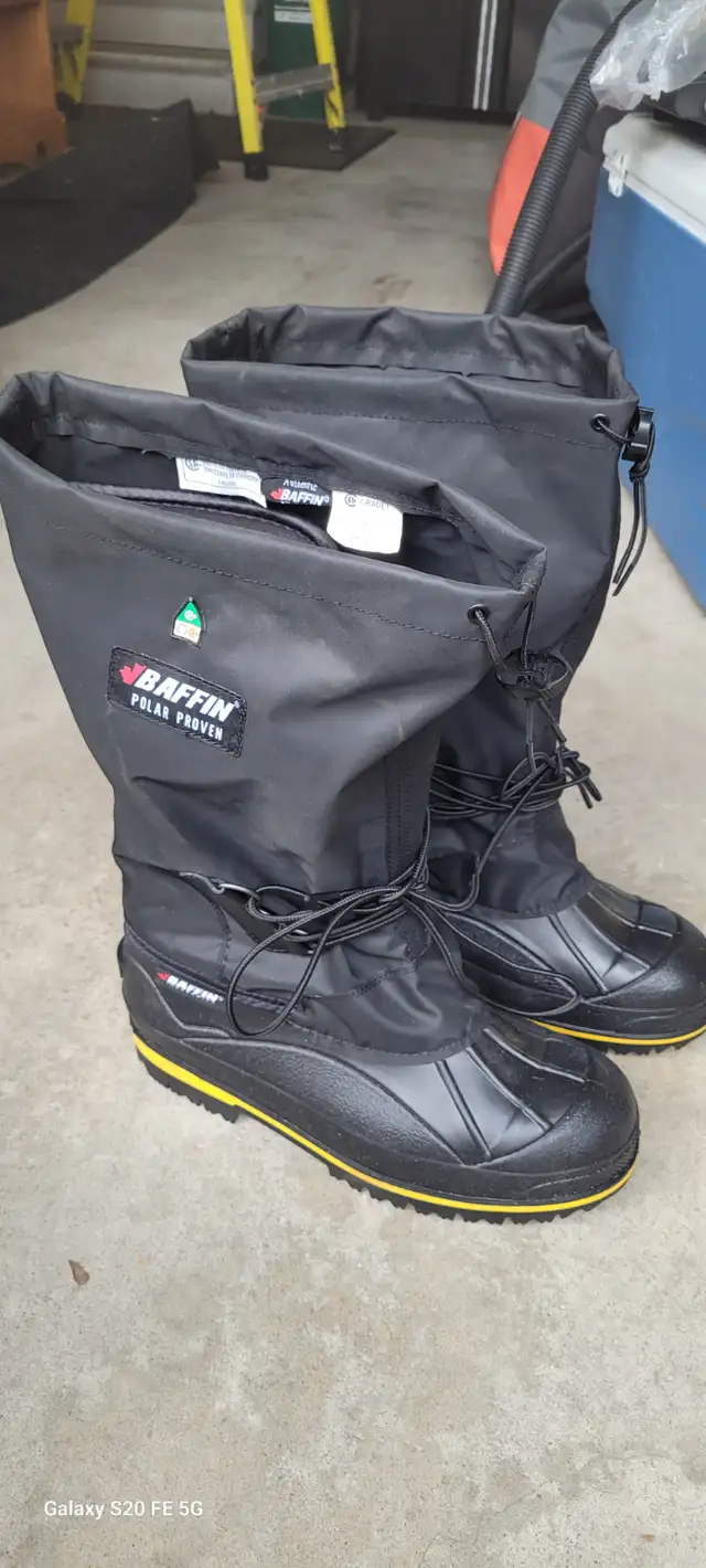 Winter Safety Boots