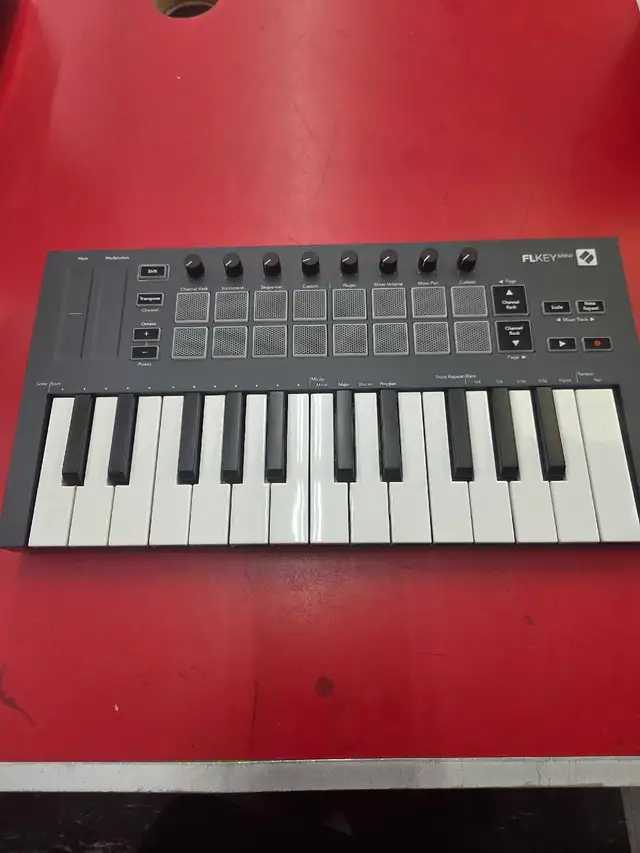 Console mixage novation