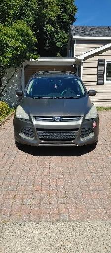 Ford escape SE - Photo 2
