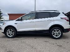 2018 FORD ESCAPE SE 1.5L ECOBOOST 4WD 109,625 KM - Photo 8