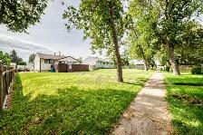 Fort Saskatchewan Bungalow for only $299,900 - Photo 2