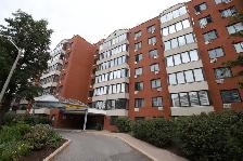 Beautiful 1 Bdm Condo, Manor Park, Pkg Incl, Sept/Oct - Photo 2