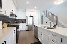 Newer (2025) 4 Bdm/2.5 Bth End-Unit Townhome, Russell, AvailNow! - Photo 4