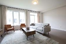 Newer (2025) 4 Bdm/2.5 Bth End-Unit Townhome, Russell, AvailNow! - Photo 8