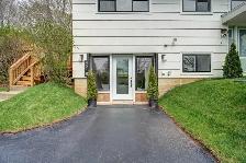 24-051 Gorgeous renovated flat. Wellington NS. Air conditioned - Photo 19