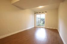 Wonderful 3 Bdm/1.5 Bth Townhome, Woodroffe/Medhurst, Sept/Oct - Photo 5