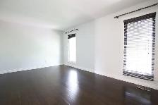 Wonderful 3 Bdm/1.5 Bth Townhome, Woodroffe/Medhurst, Sept/Oct - Photo 16
