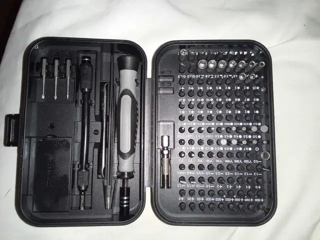 130-in-1 Multi Functional Screwdriver Kit (Ki