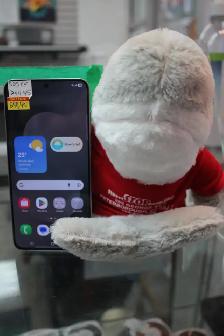 September Samsung Cellphone Sale at First Stop Swap Shop - Photo 5