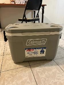 Ice Cooler / Camping Cooler