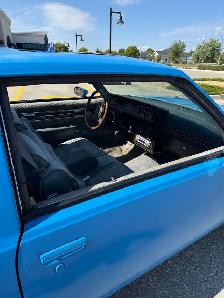 Safetied 1986 Cutlass Supreme - Photo 9