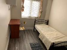 Room for rent at York Village - Photo 3