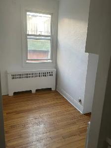 URGENT!! Beau et tranquille 1 1/2 sur le Plateau Mont-Royal!! - Photo 3