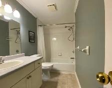 room for rent - Photo 3