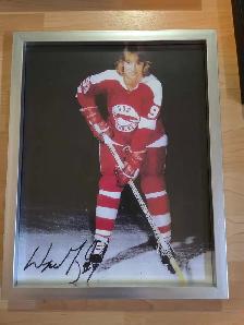Wayne Gretzky& Bobby photos & framesOrr - Photo 3