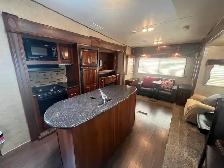2014 Forest River Crusader 295RST, SPACIOUS, COUPLES UNIT - Photo 16