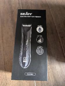 New Shavers & Trimmers For Sale - Photo 8