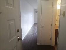 SPACIOUS – RENOVATED – PET FRIENDLY - Photo 4