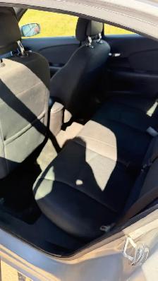 Chrysler 200 - Photo 8