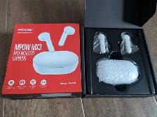 Brand New Wireless Bluetooth Headphones For Sale - Photo 7