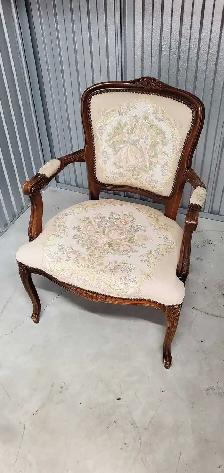 20th-century Louis XV-style tapestry armchair