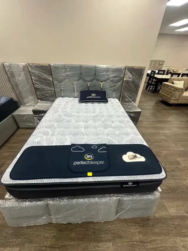 SERTA QUEEN FLOOR MODEL FOR SALE