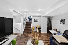 Beautiful Remodeled Oakbank Home - Photo 8