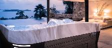 BRAND NEW LUXURY  BENCH HOT TUB | 6-PERSON |  $21,161.00